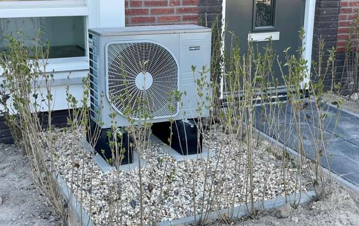 From intent to in-use: The role of emitters in heat pump efficiency